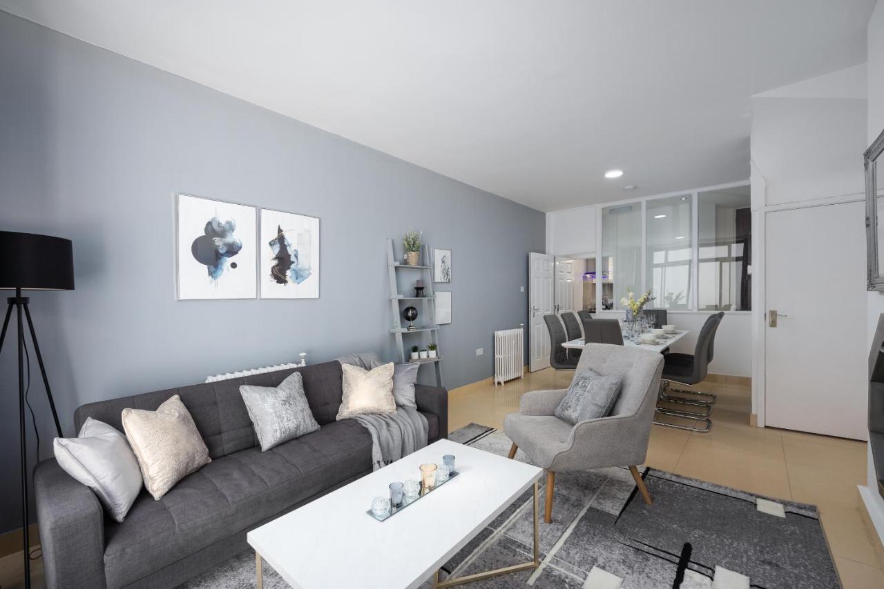 Spacious 4 Bedroom House Next To Kensington Palace ロンドン エクステリア 写真