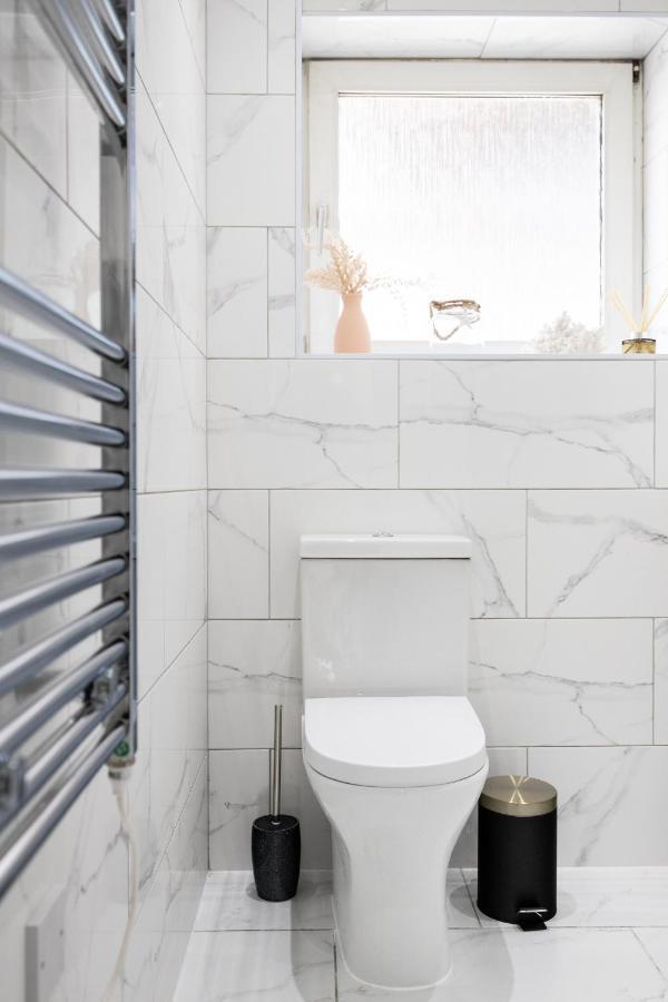 Spacious 4 Bedroom House Next To Kensington Palace ロンドン エクステリア 写真