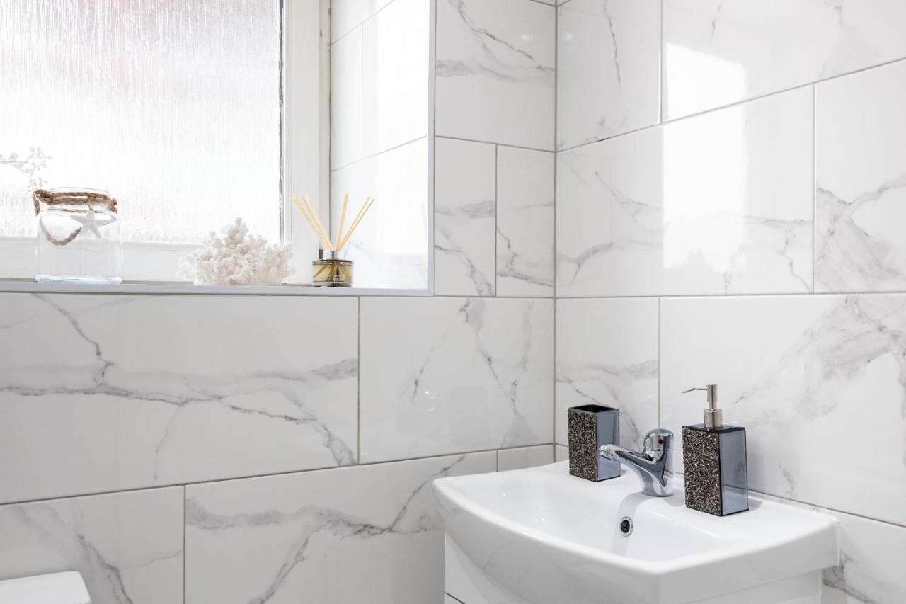 Spacious 4 Bedroom House Next To Kensington Palace ロンドン エクステリア 写真