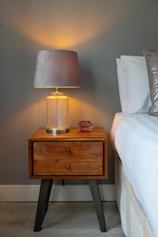 Spacious 4 Bedroom House Next To Kensington Palace ロンドン エクステリア 写真