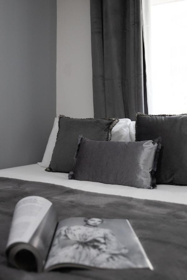 Spacious 4 Bedroom House Next To Kensington Palace ロンドン エクステリア 写真
