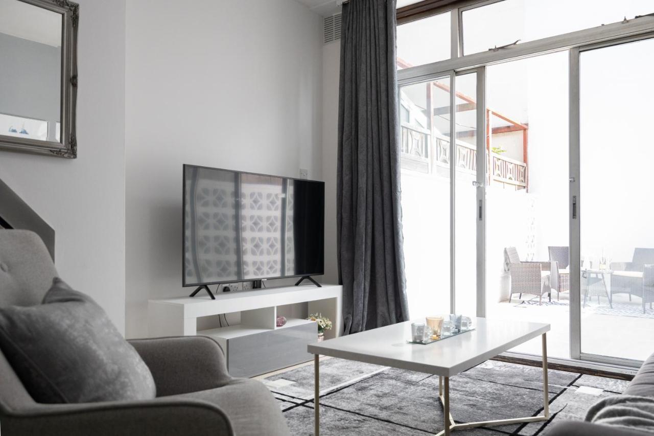 Spacious 4 Bedroom House Next To Kensington Palace ロンドン エクステリア 写真