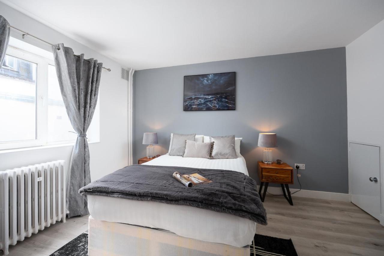 Spacious 4 Bedroom House Next To Kensington Palace ロンドン エクステリア 写真