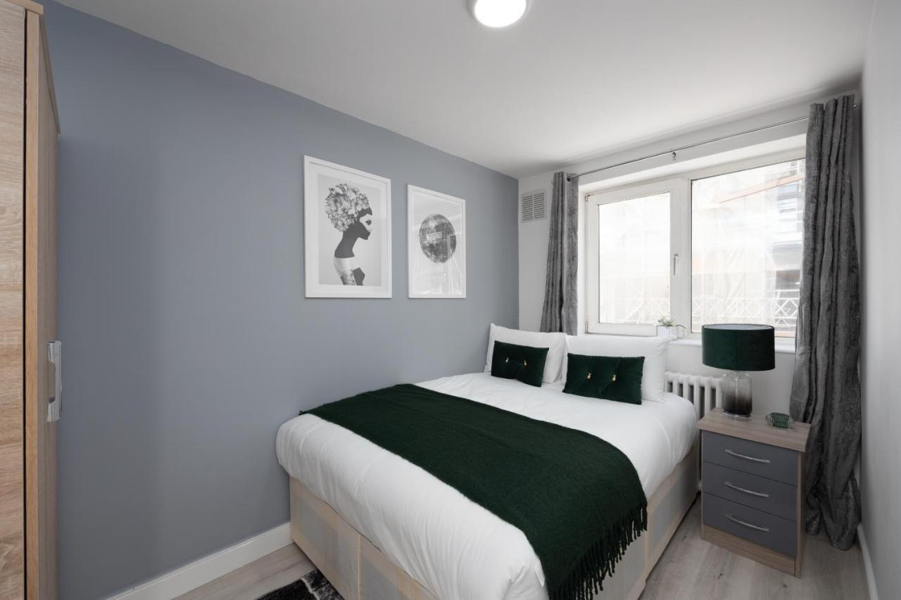 Spacious 4 Bedroom House Next To Kensington Palace ロンドン エクステリア 写真