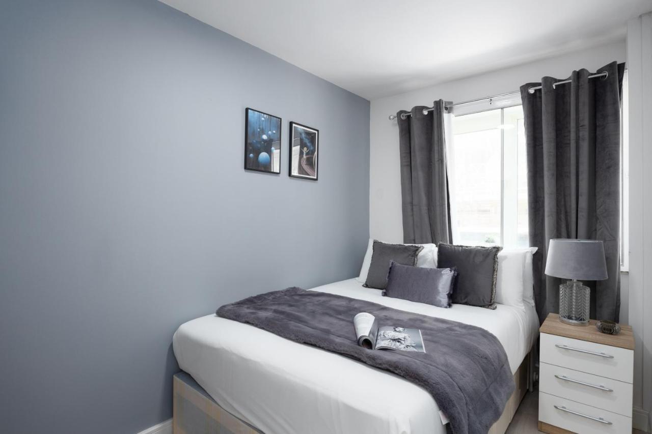 Spacious 4 Bedroom House Next To Kensington Palace ロンドン エクステリア 写真