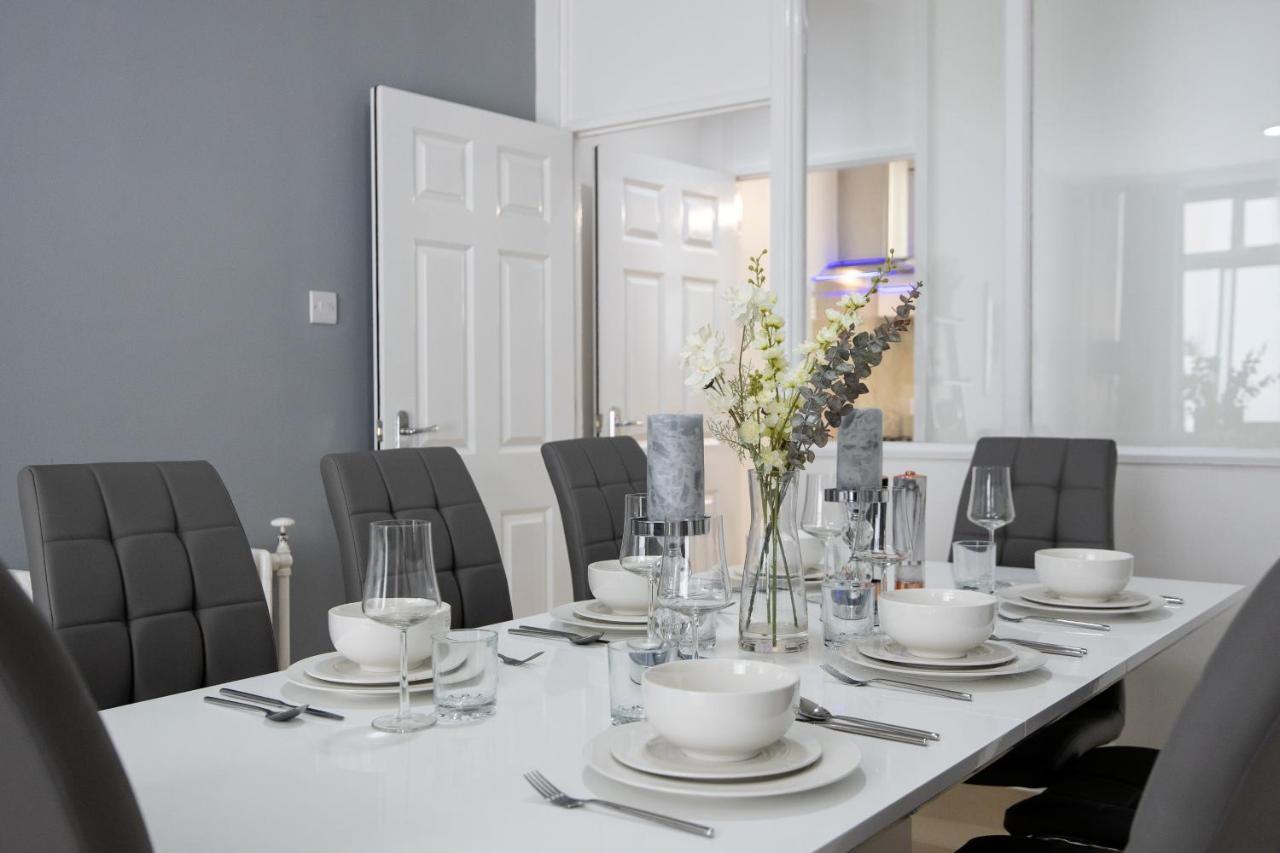 Spacious 4 Bedroom House Next To Kensington Palace ロンドン エクステリア 写真